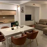 Dinga -borak - Two Bedroom With Terrace No 1 Potomje