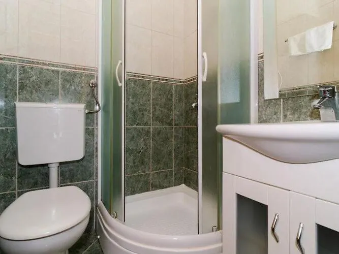 Dinga -borak - Two Bedroom With Terrace No 1 Potomje