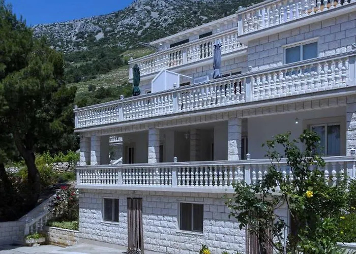 Dinga -borak - Two Bedroom With Terrace No 1